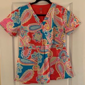 NWOT Paisley Printed Scrub Top